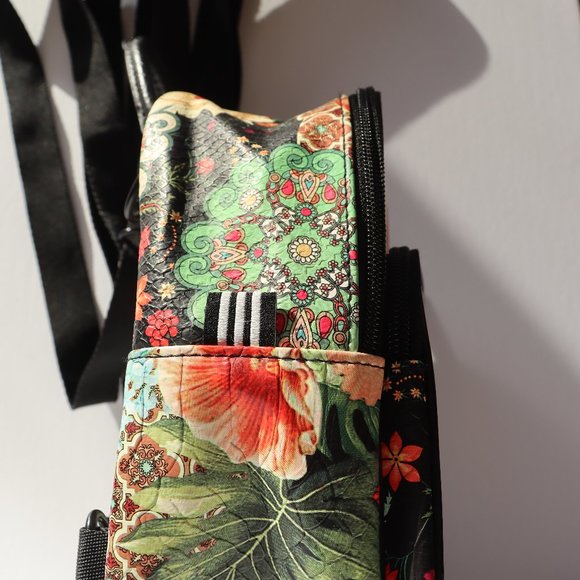 Adidas mini floral backpack - Picture 4 of 6